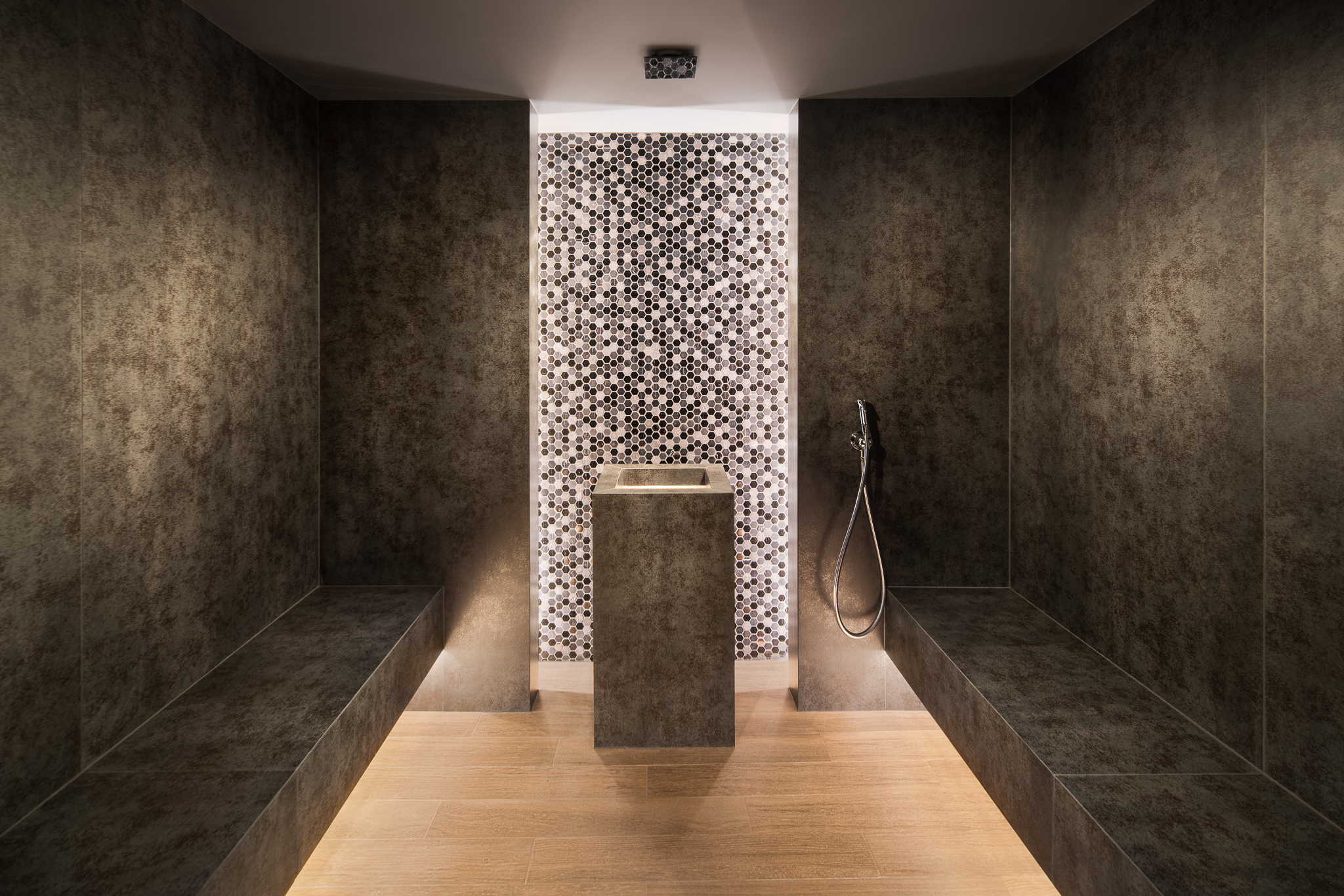 Проектна реализация и дизайн на парна баня