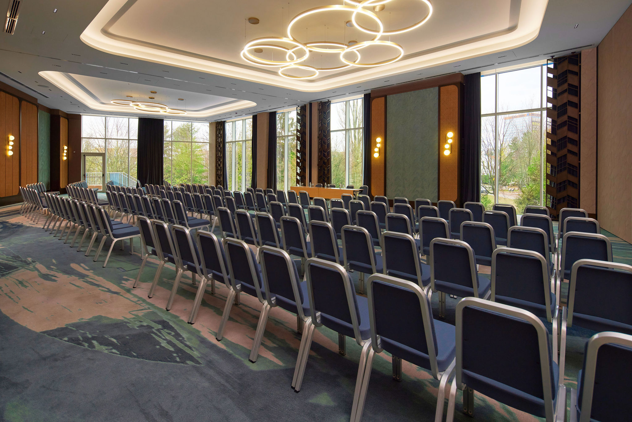 Дизайн и изпълнение